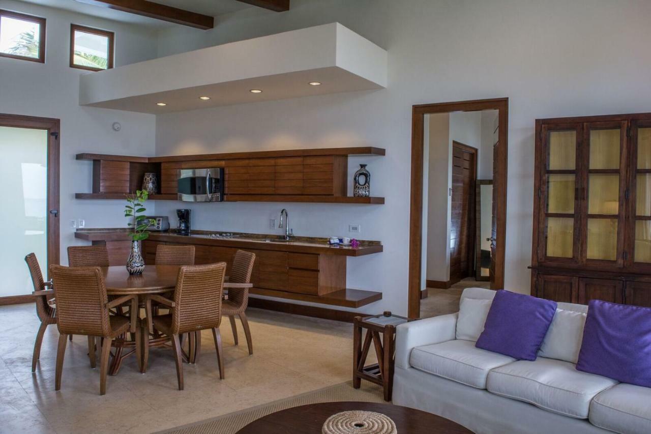 Las Verandas Hotel & Villas First Bight Bagian luar foto
